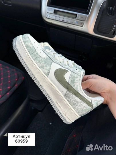 Кроссовки Nike Air Force 1