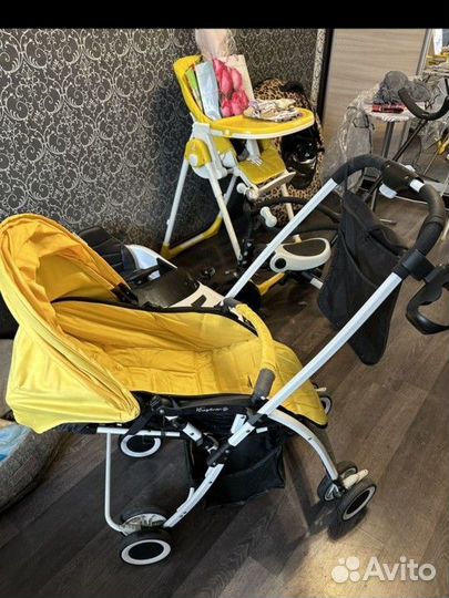 Прогулочная коляска