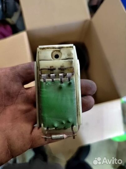 Резистор печки Ford Focus 1