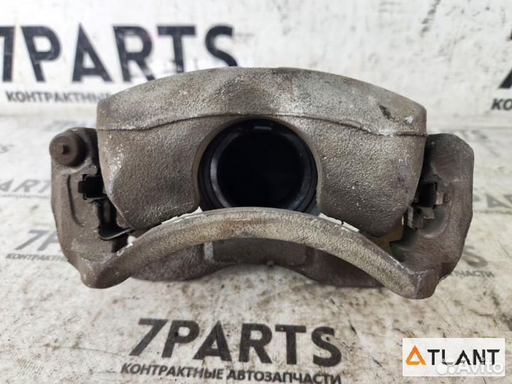 Суппорт передний правый nissan vanette