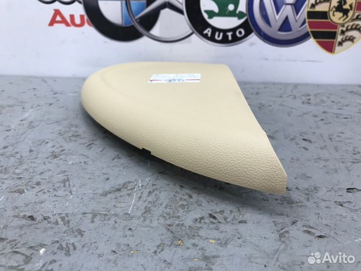 Накладка в торпедо правая Audi A6 С7 cgwb 2011