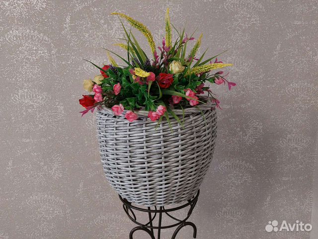 Кашпо из ротанга