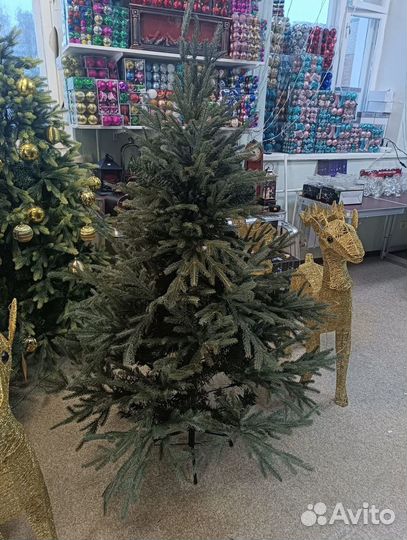 Ель искусственная