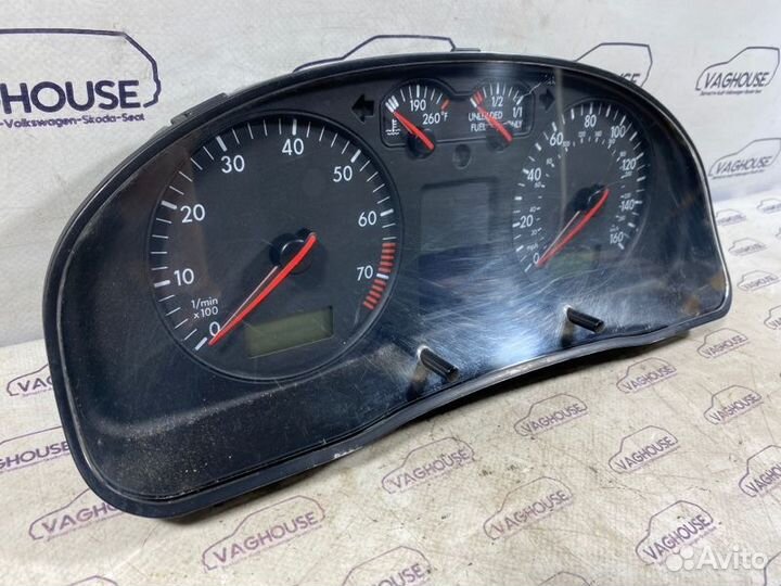 Щиток приборов Volkswagen Passat B5 3B2 1.8T AUG