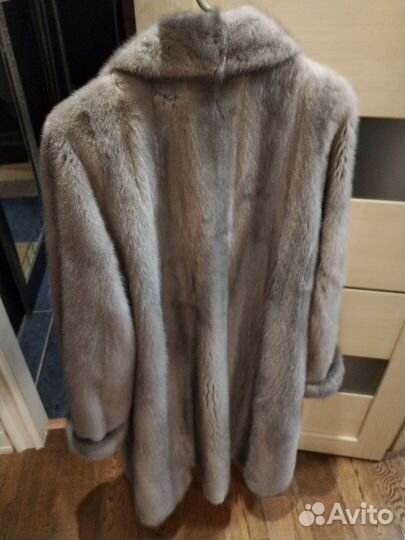 Шуба натуральная из голубой норки