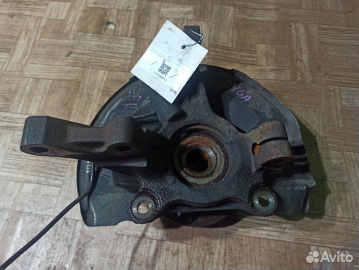 Поворотный кулак правый Mitsubishi Lancer 10 2007