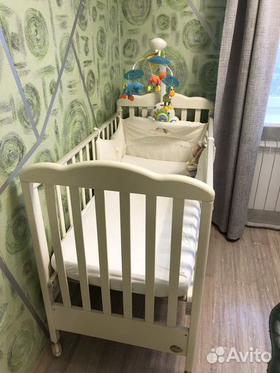 Кроватка и комод Baby expert