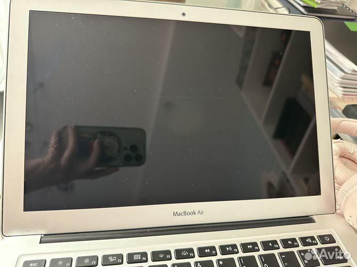 Apple MacBook Air 13 inch 2013