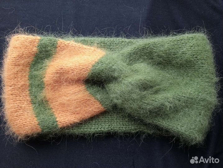 Повязка на голову вязаная