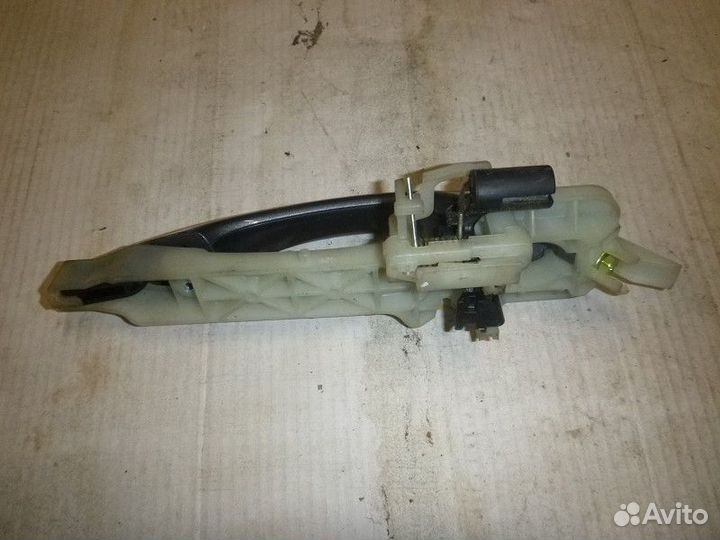 Ручка двери задней наружная левая hyundai santa FE