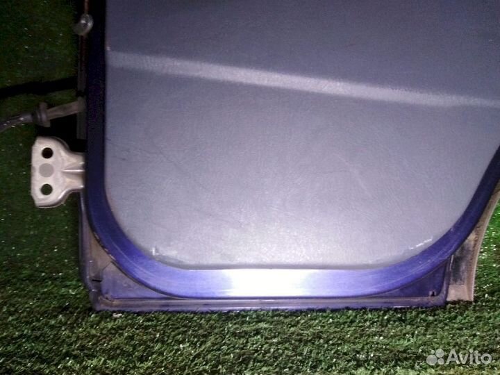 Дверь задняя правая Toyota Cami J102E