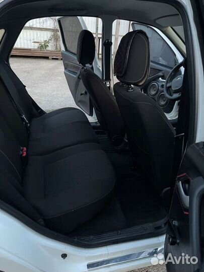 LADA Granta 1.6 МТ, 2015, 256 000 км