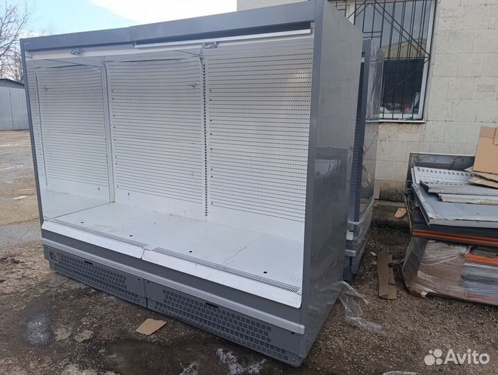 Холодильная горка витрина обслуженная