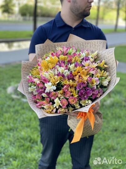 Букет из альстромерий микс