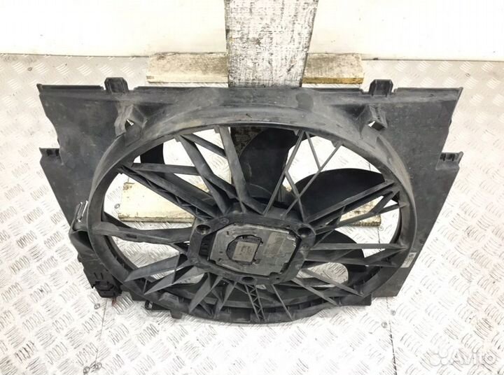 Вентилятор радиатора Bmw 5 E60/E61 2.5 TD 2006