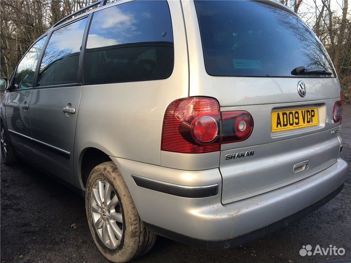 Разбор на запчасти Volkswagen Sharan