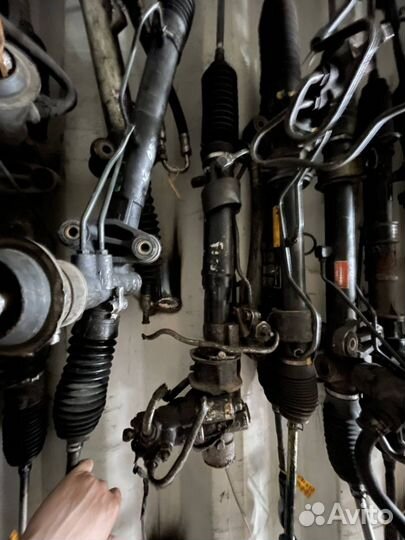 Рулевая рейка Mitsubishi Diamante