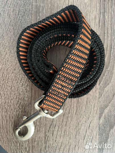 Поводок для собак