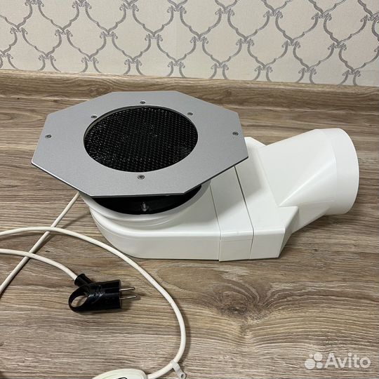 Маникюрная вытяжка(встраиваемая в рабочий стол)