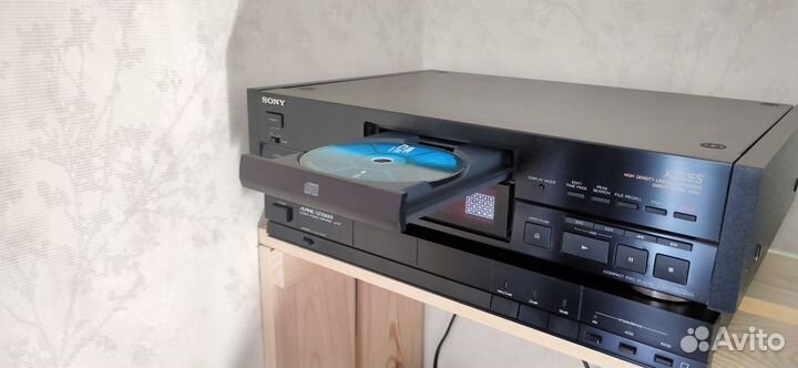 Cd проигрыватель Sony X202ES