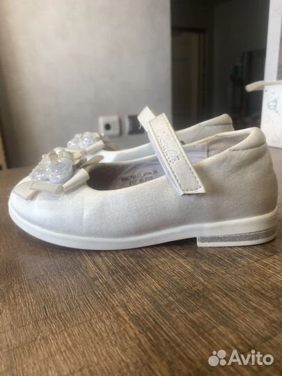 Туфли для девочки 26 размер