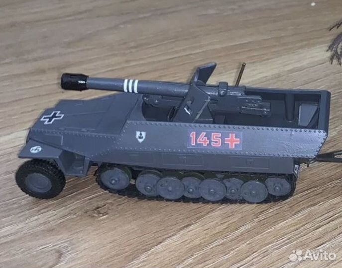 Dinky toys Транспортер и артрасчет солдатики