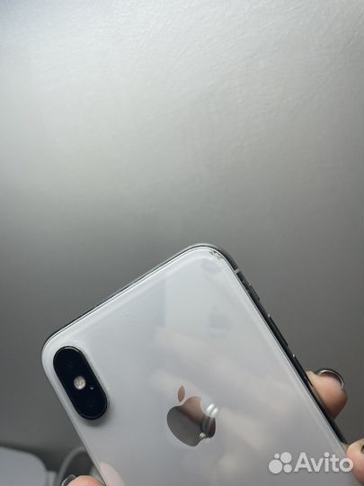 iPhone X, 256 ГБ