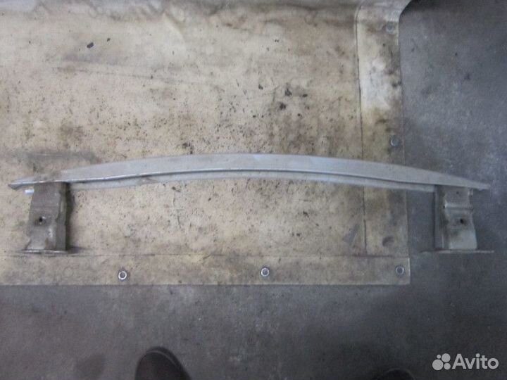 Усилитель заднего бампера Skoda Fabia 2007-2015 (х