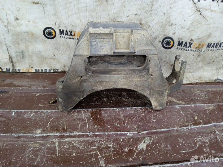 Подушка крепления двигателя Chevrolet Cruze 2009