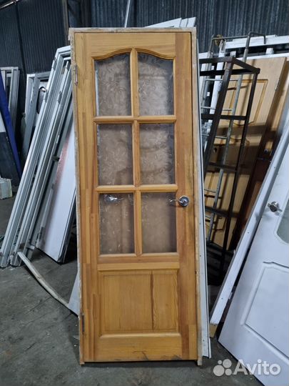 Дверь деревянная бу