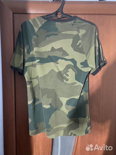 Футболка adidas camo archive