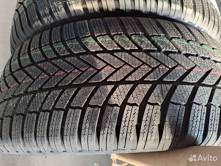Bridgestone Blizzak LM-005 255/45 R20 105V