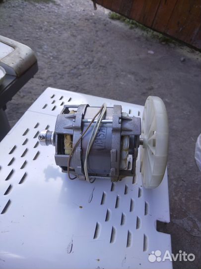 Хлебопечь LG