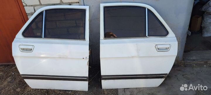 Двери газ 31105