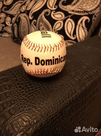 Бейсбольный мяч