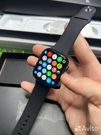 Часы Apple Watch 8
