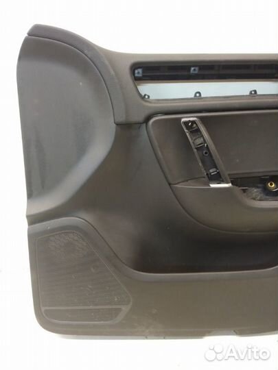 Обшивка двери передняя правая Volkswagen Touareg 2