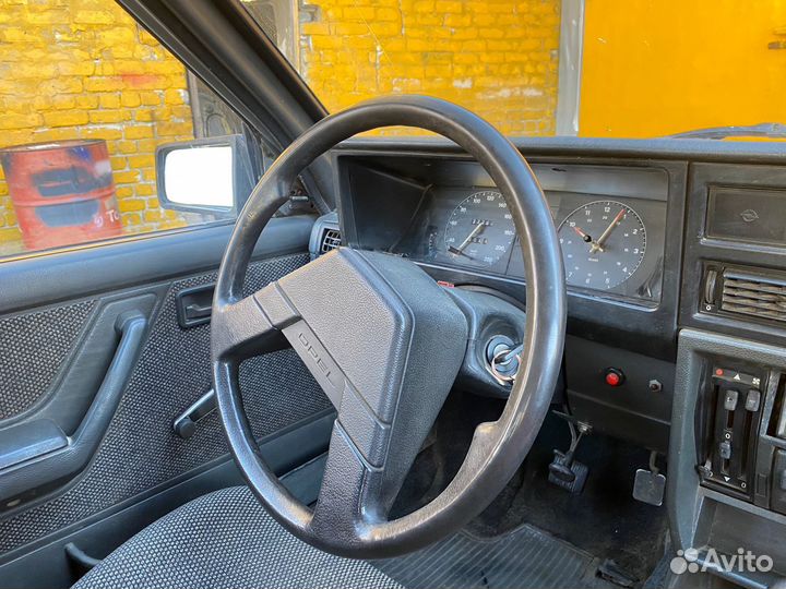 Руль Opel Rekord E