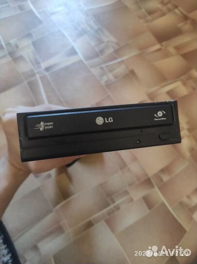 CD-DVD привод