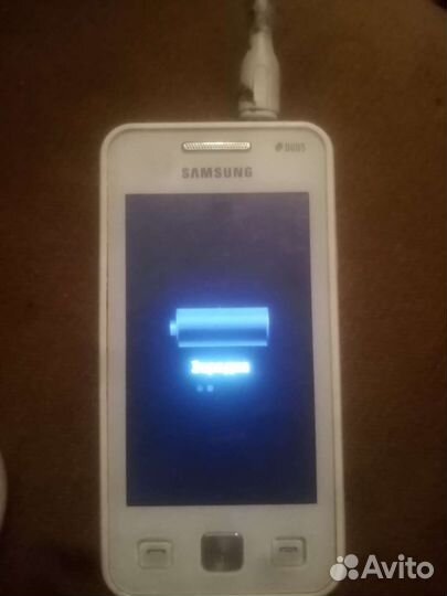 Телефон Samsung
