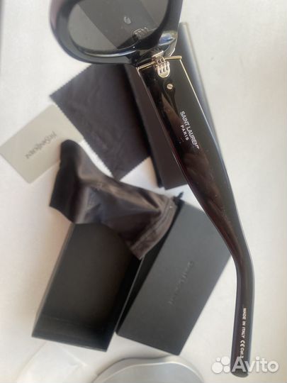 Очки солнечные ysl