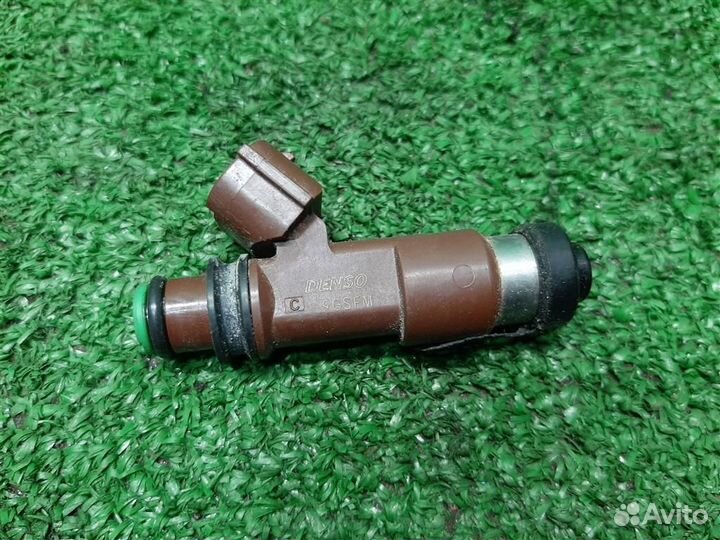 Форсунка топливная Subaru Legacy/ Outback BM/B14