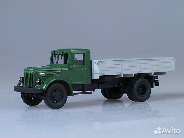 Модель автомобиля маз 200 1:43