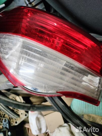 Фонарь задний nissan almera g15 левый