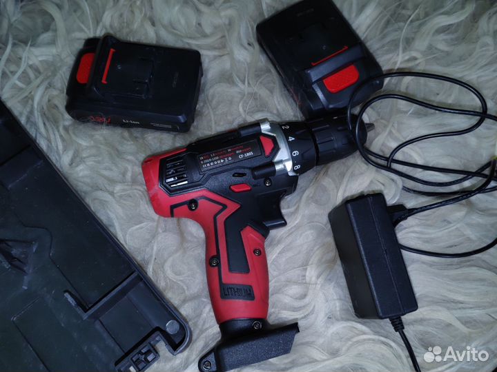 Аккумуляторная дрель шуруповерт Edon18v