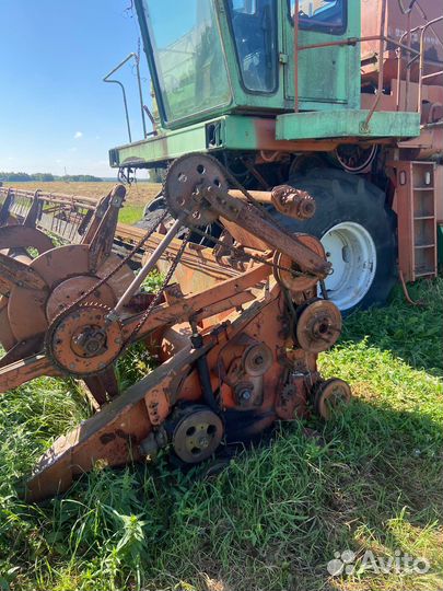 Комбайн Ростсельмаш Дон 1500А, 1990