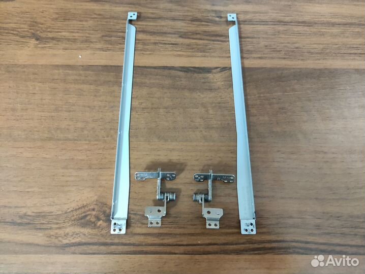 Петли для ноутбука Samsung R519 R525 R528 R530