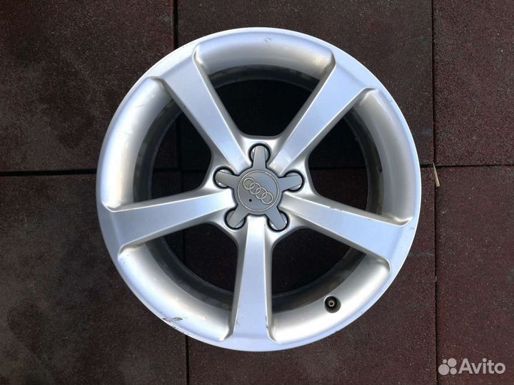 Диск R 17 Audi. 1 штука
