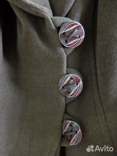 Пальто демисезонные 44-46 размер