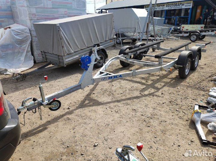 Прицеп легковой лодочный